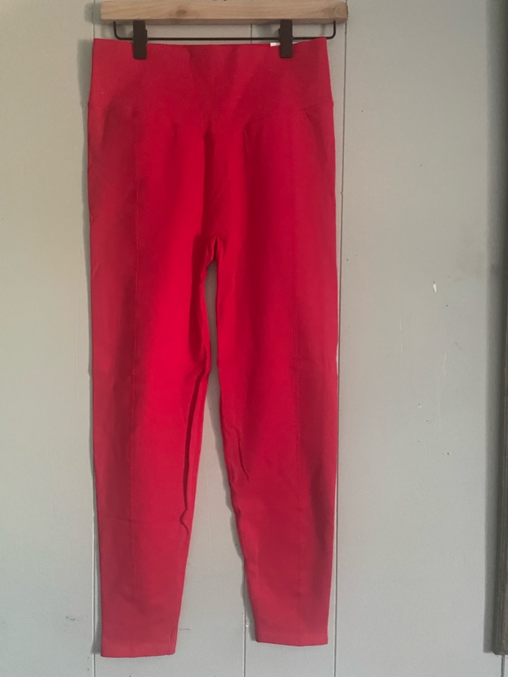 PINK Victoria's Secret Red Active Leggings